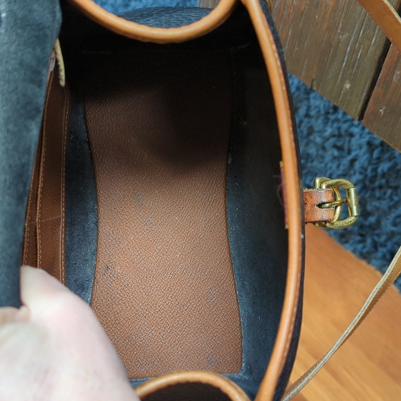 Vintage Dooney & Bourke Carpet Bag - Picture 11 of 16